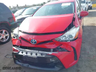2015 Toyota Prius v Two with VIN JTDZN3EU3FJ031588, listed as a IAAI auction lot 41827278 with 119,434 mi miles. Bid and sale history available at carsss.com. Image 12.