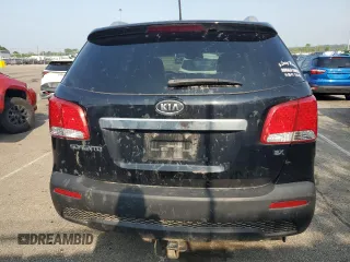 2013 Kia Sorento EX with VIN 5XYKU4A60DG394087, listed as a Copart auction lot 60324665 with 130,736 mi miles and Salvage title. Bid and sale history available at DreamBid. Image 6.