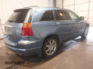 2007 Chrysler Pacifica Limited with VIN 2A8GF78XX7R201212, listed as a IAAI auction lot 40290920 with Not provided miles and . Bid and sale history available at DreamBid. Image 4.