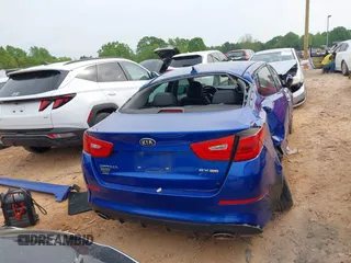 2015 Kia Optima SX z VIN 5XXGR4A76FG478194, wystawiony jako IAAI lot #42037417 z przebiegiem 113 492 mil mil oraz . Historia ofert i sprzedaży dostępna na DreamBid. Obrazek 16.