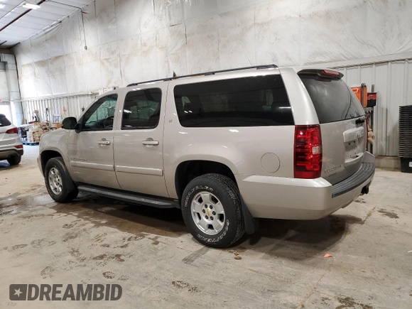 2008 Chevrolet Suburban LT w/3LT with VIN 1GNFK16328J231328, listed as a Copart auction lot 51791365 with 205,542 mi miles and Non Repairable. Bid and sale history available at carsss.com. Image 2.