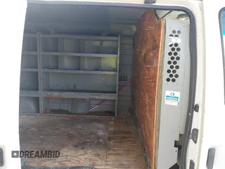 2005 Ford Econoline Cargo with VIN 1FTNE24L35HA46731, listed as a IAAI auction lot 41543863 with 179,541 mi miles. Bid and sale history available at carsss.com. Image 8.