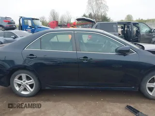 2012 Toyota Camry L with VIN 4T1BF1FK8CU145821, listed as a IAAI auction lot 42007078 with 77,607 mi miles. Bid and sale history available at carsss.com. Image 14.