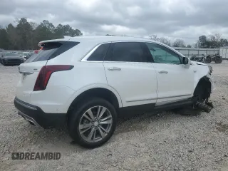 2022 Cadillac XT5 FWD Premium Luxury z VIN 1GYKNCRS5NZ174787, wystawiony jako Copart lot #47541075 z przebiegiem 31 357 mil mil oraz Szkoda całkowita • Salvage title. Historia ofert i sprzedaży dostępna na DreamBid. Obrazek 3.