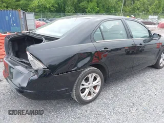 2012 Ford Fusion SE z VIN 3FAHP0HG7CR118766, wystawiony jako IAAI lot #42299997 z przebiegiem 130 915 mil mil oraz . Historia ofert i sprzedaży dostępna na DreamBid. Obrazek 4.