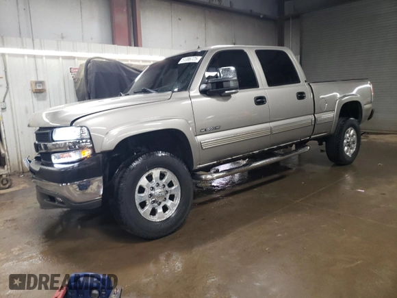 2002 Chevrolet Silverado 1500HD LT z VIN 1GCGK13U12F107247, wystawiony jako Copart lot #51386725 z przebiegiem 201 242 mil mil oraz Szkoda całkowita • Salvage title. Historia ofert i sprzedaży dostępna na DreamBid. Obrazek 1.