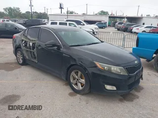 2014 Kia Optima LX with VIN 5XXGM4A79EG308084, listed as a IAAI auction lot 41789552 with 267,803 mi miles. Bid and sale history available at carsss.com. Image 1.