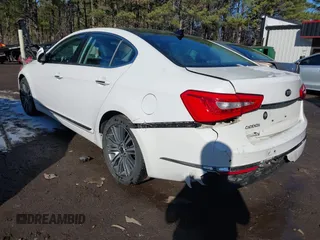 2015 Kia Cadenza Premium with VIN KNALN4D78F5180348, listed as a IAAI auction lot 41307129 with 61,924 mi miles. Bid and sale history available at carsss.com. Image 3.