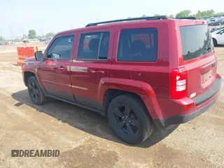 2015 Jeep Patriot Sport z VIN 1C4NJPBA9FD246757, wystawiony jako IAAI lot #42445710 z przebiegiem 122 629 mil mil oraz . Historia ofert i sprzedaży dostępna na DreamBid. Obrazek 3.