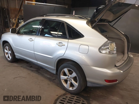 2007 Lexus RX 350 with VIN 2T2GK31U77C019992, listed as a IAAI auction lot 42156400 with 171,437 mi miles. Bid and sale history available at carsss.com. Image 3.