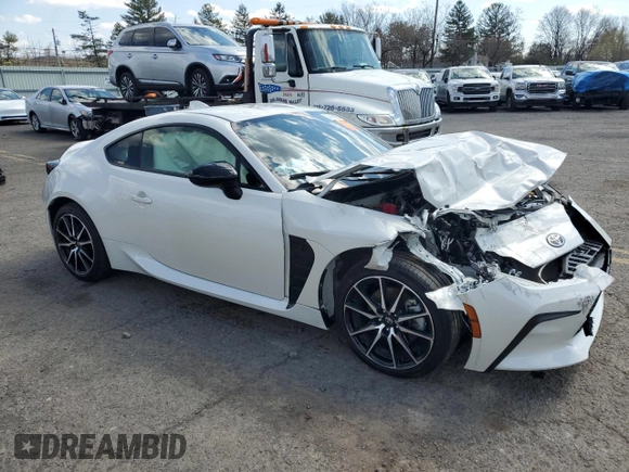 2024 Toyota 86 with VIN JF1ZNBB19R9752367, listed as a Copart auction lot 50460805 with 8,605 mi miles and Salvage Title. Bid and sale history available at DreamBid. Image 4.