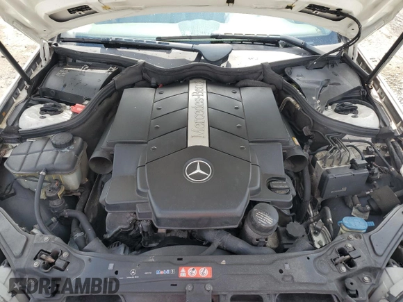 2005 Mercedes-Benz CLK 500 z VIN WDBTJ75J65F132140, wystawiony jako Copart lot #56175955 z przebiegiem 183 347 mil mil oraz Szkoda całkowita • Salvage title. Historia ofert i sprzedaży dostępna na DreamBid. Obrazek 11.