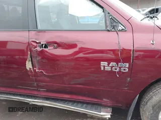 2018 Ram 1500 Big Horn с VIN 1C6RR7GG7JS319692, выставлен на аукционе IAAI как лот 41486502 с пробегом 98 635 миль миль и . История ставок и продаж доступна на DreamBid. Изображение 22.