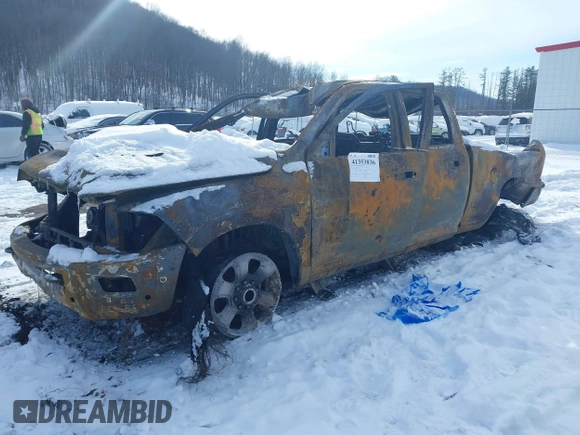 2017 Ram 2500 Big Horn with VIN 3C6UR5DL7HG586056, listed as a IAAI auction lot 41353836 with 1 mi miles. Bid and sale history available at carsss.com. Image 2.