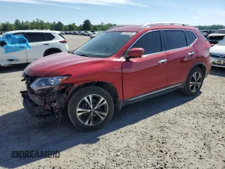 2017 Nissan Rogue SL z VIN JN8AT2MT1HW401503, wystawiony jako Copart lot #55805895 z przebiegiem 129 825 mil mil oraz Szkoda całkowita • Salvage title. Historia ofert i sprzedaży dostępna na DreamBid. Obrazek 1.