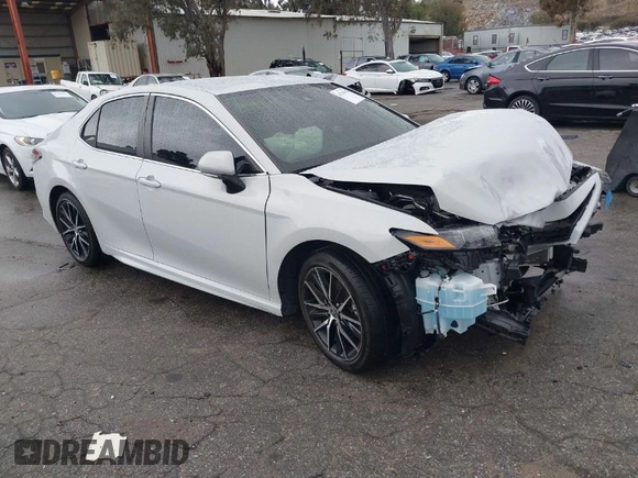 2023 Toyota Camry SE with VIN 4T1G11AK9PU143223, listed as a IAAI auction lot 41794392 with 22,806 mi miles. Bid and sale history available at carsss.com. Image 1.