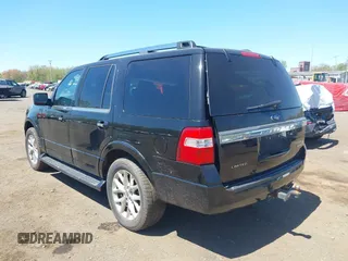 2017 Ford Expedition Limited z VIN 1FMJU2AT7HEA11522, wystawiony jako IAAI lot #42081066 z przebiegiem Nie podano mil oraz . Historia ofert i sprzedaży dostępna na DreamBid. Obrazek 17.