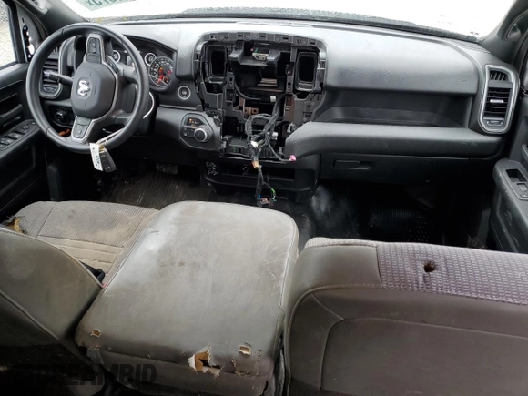 2024 Ram 3500 Tradesman with VIN 3C63R3GJ7RG312206, listed as a Copart auction lot 42588675 with 1,419 mi miles and Salvage Title. Bid and sale history available at carsss.com. Image 8.