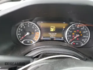 2021 Jeep Renegade Latitude z VIN ZACNJCBBXMPN11991, wystawiony jako Copart lot #48819935 z przebiegiem 43 784 mil mil oraz Szkoda całkowita • Salvage title. Historia ofert i sprzedaży dostępna na DreamBid. Obrazek 9.