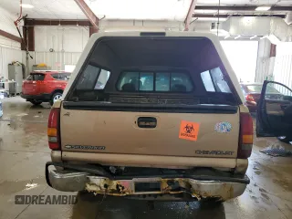 2001 Chevrolet Silverado 1500 LS with VIN 1GCEK19T51E127687, listed as a Copart auction lot 52700045 with Not Provided miles and Non Repairable. Bid and sale history available at DreamBid. Image 6.
