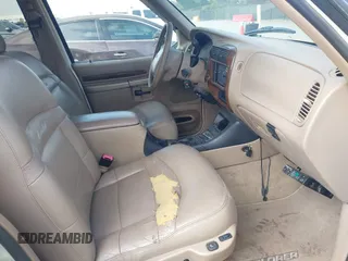 2001 Ford Explorer with VIN 1FMZU65P51ZA66654, listed as a IAAI auction lot 41867005 with 164,884 mi miles and . Bid and sale history available at DreamBid. Image 5.
