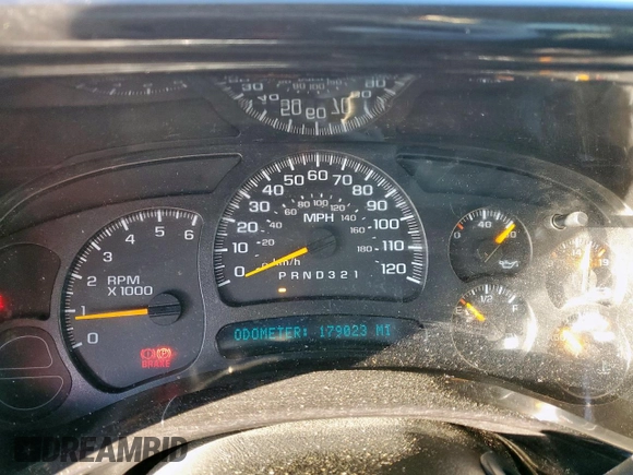 2006 Chevrolet Silverado 1500 LT1 with VIN 1GCEC19T86Z130760, listed as a Copart auction lot 45917125 with 179,023 mi miles and Salvage Title. Bid and sale history available at DreamBid. Image 9.