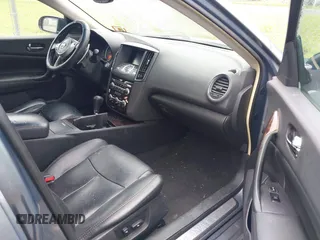 2010 Nissan Maxima SV с VIN 1N4AA5AP8AC874340, выставлен на аукционе IAAI как лот 42470133 с пробегом 154 751 миль миль и . История ставок и продаж доступна на DreamBid. Изображение 5.