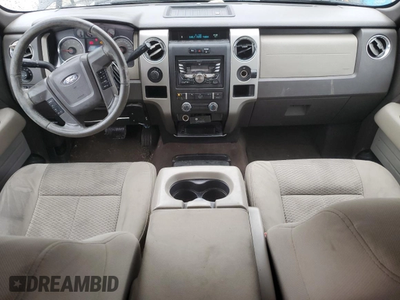 2009 Ford F-150 XL with VIN 1FTPX14V59KB75125, listed as a Copart auction lot 86796804 with 211,874 mi miles and Salvage title. Bid and sale history available at DreamBid. Image 8.
