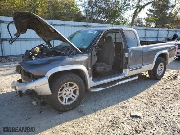2004 Dodge Dakota SLT with VIN 1D7GL42KX4S597346, listed as a Copart auction lot 52591965 with 116,280 mi miles and Salvage Title. Bid and sale history available at carsss.com. Image 1.