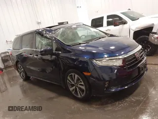 2024 Honda Odyssey Touring with VIN 5FNRL6H88RB032902, listed as a IAAI auction lot 41868511 with 12,621 mi miles. Bid and sale history available at carsss.com. Image 1.
