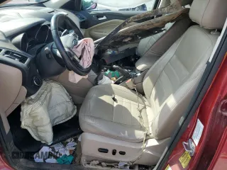 2014 Ford Escape SE z VIN 1FMCU9G95EUD55672, wystawiony jako Copart lot #65274425 z przebiegiem Nie podano mil oraz Szkoda całkowita • Salvage title. Historia ofert i sprzedaży dostępna na DreamBid. Obrazek 7.