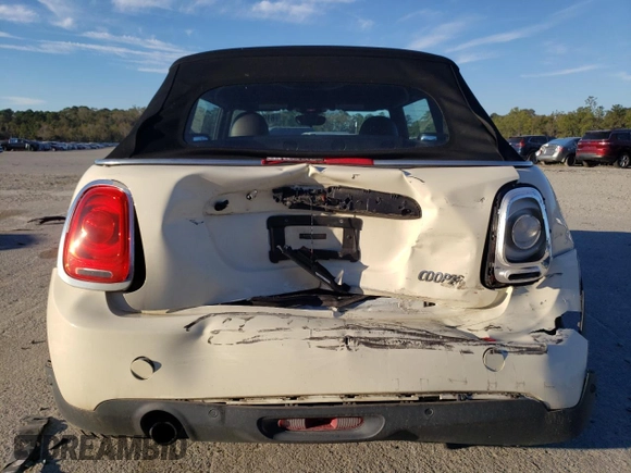 2017 MINI Convertible Cooper с VIN WMWWG5C32H3C20548, выставлен на аукционе Copart как лот 81914854 с пробегом 104 125 миль миль и Списание • Salvage title. История ставок и продаж доступна на DreamBid. Изображение 6.