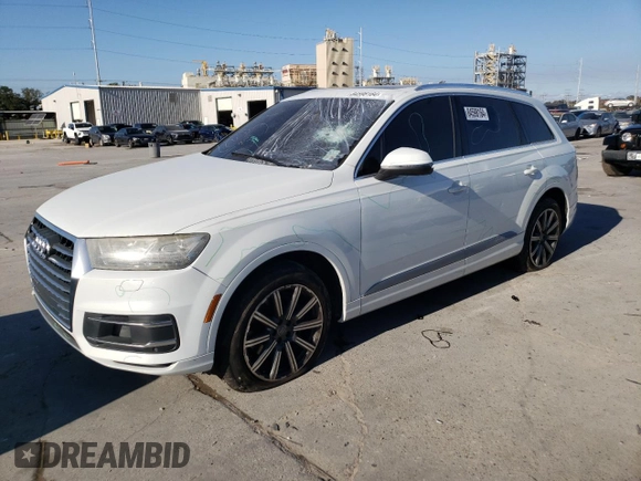 2017 Audi Q7 Premium Plus with VIN WA1LAAF77HD000063, listed as a Copart auction lot 84598164 with 124,529 mi miles and Salvage Title. Bid and sale history available at carsss.com. Image 1.