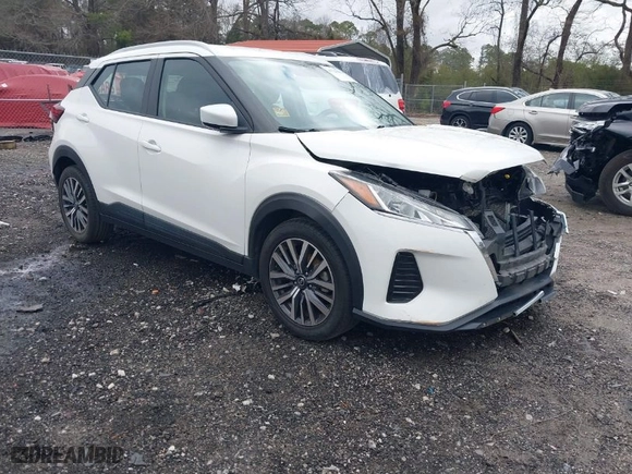 2021 Nissan Kicks SV with VIN 3N1CP5CV0ML465936, listed as a IAAI auction lot 41729056 with 60,085 mi miles. Bid and sale history available at carsss.com. Image 1.