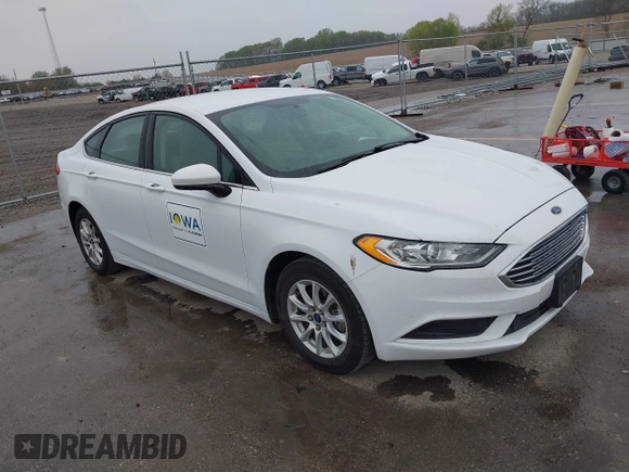 2017 Ford Fusion S with VIN 3FA6P0G72HR337120, listed as a IAAI auction lot 42173384 with 133,320 mi miles and . Bid and sale history available at DreamBid. Image 1.