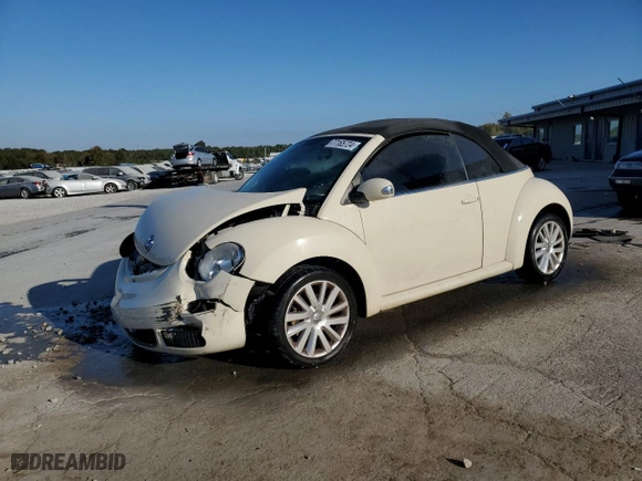 2008 Volkswagen New Beetle Convertible SE with VIN 3VWRF31Y58M413470, listed as a Copart auction lot 77165724 with 113,547 mi miles and Salvage Title. Bid and sale history available at carsss.com. Image 1.
