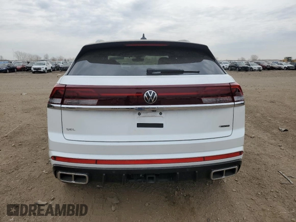 2024 Volkswagen Atlas SEL R-Line with VIN 1V2AE2CA5RC241990, listed as a Copart auction lot 53370185 with 5,294 mi miles and Salvage title. Bid and sale history available at DreamBid. Image 6.