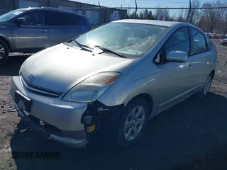 2004 Toyota Prius with VIN JTDKB22U140071891, listed as a IAAI auction lot 42055938 with 177,365 mi miles. Bid and sale history available at carsss.com. Image 2.
