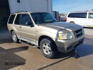2003 Ford Explorer Sport XLS z VIN 1FMZU70E23UB41385, wystawiony jako IAAI lot #41826553 z przebiegiem 223 558 mil mil oraz . Historia ofert i sprzedaży dostępna na DreamBid. Obrazek 1.