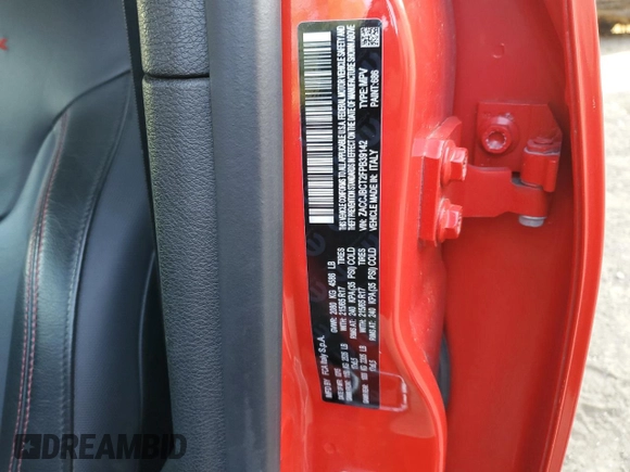 2015 Jeep Renegade Trailhawk with VIN ZACCJBCT2FPB39142, listed as a Copart auction lot 69213184 with 119,044 mi miles and Salvage Title. Bid and sale history available at DreamBid. Image 14.