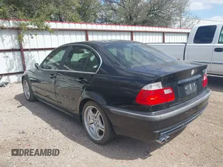2001 BMW 3 Series 330i with VIN WBAAV53421FJ64069, listed as a IAAI auction lot 41760517 with Not Provided miles and . Bid and sale history available at carsss.com. Image 3.