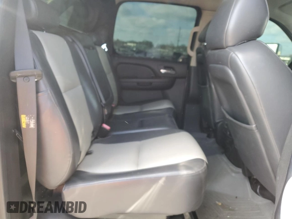 2007 Chevrolet Avalanche LTZ with VIN 3GNFK12387G161730, listed as a Copart auction lot 87256334 with 173,359 mi miles and Clean Title. Bid and sale history available at carsss.com. Image 10.