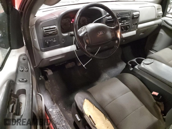 2005 Ford F-250 XL с VIN 1FTSX21565EB43099, выставлен на аукционе Copart как лот 47590915 с пробегом 160 810 миль миль и На запчасти • Non repairable. История ставок и продаж доступна на DreamBid. Изображение 8.