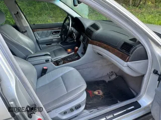 2000 BMW 7 Series 740i with VIN WBAGG8348YDN75777, listed as a Copart auction lot 65038165 with 119,506 mi miles and Clean title. Bid and sale history available at DreamBid. Image 5.