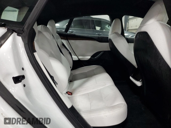 2023 Tesla Model S с VIN 5YJSA1E5XPF500758, выставлен на аукционе Copart как лот 51654685 с пробегом 25 390 миль миль и Списание • Salvage title. История ставок и продаж доступна на DreamBid. Изображение 11.
