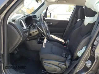 2019 Jeep Renegade Latitude z VIN ZACNJBBB3KPK72100, wystawiony jako Copart lot #53687245 z przebiegiem Nie podano mil oraz Szkoda całkowita • Salvage title. Historia ofert i sprzedaży dostępna na DreamBid. Obrazek 7.