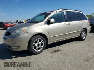 2004 Toyota Sienna XLE with VIN 5TDZA22C64S100825, listed as a Copart auction lot 50453035 with 200,534 mi miles and Clean Title. Bid and sale history available at carsss.com. Image 1.