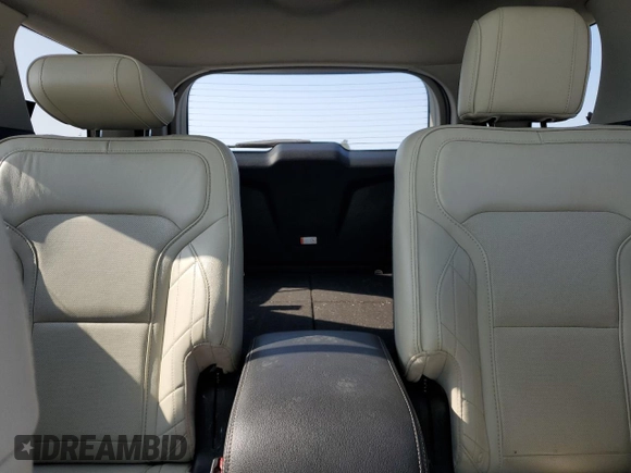 2018 Ford Explorer Platinum with VIN 1FM5K8HT8JGB32408, listed as a Copart auction lot 59819545 with 128,045 mi miles and Salvage title. Bid and sale history available at DreamBid. Image 10.