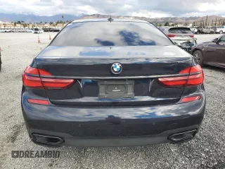2019 BMW 7 Series 740i z VIN WBA7E2C51KB454264, wystawiony jako Copart lot #44275445 z przebiegiem 61 499 mil mil oraz Szkoda całkowita • Salvage title. Historia ofert i sprzedaży dostępna na DreamBid. Obrazek 6.