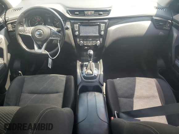 2017 Nissan Rogue SV with VIN JN1BJ1CR6HW106776, listed as a Copart auction lot 59682825 with 106,195 mi miles and Salvage title. Bid and sale history available at DreamBid. Image 8.